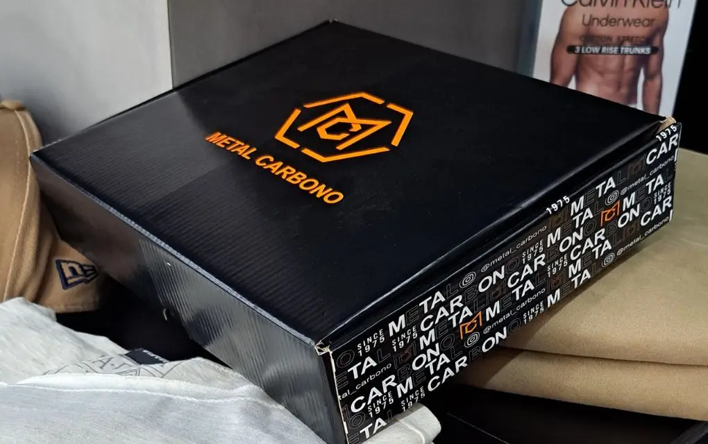 caixa para camisetas